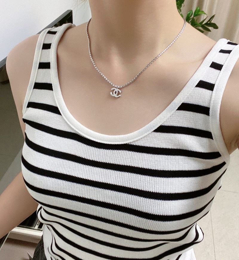 Ch**el necklaces